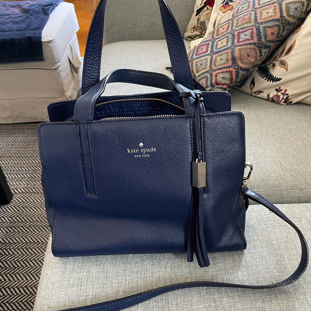 kate spade leather purse w/ shoulder strap